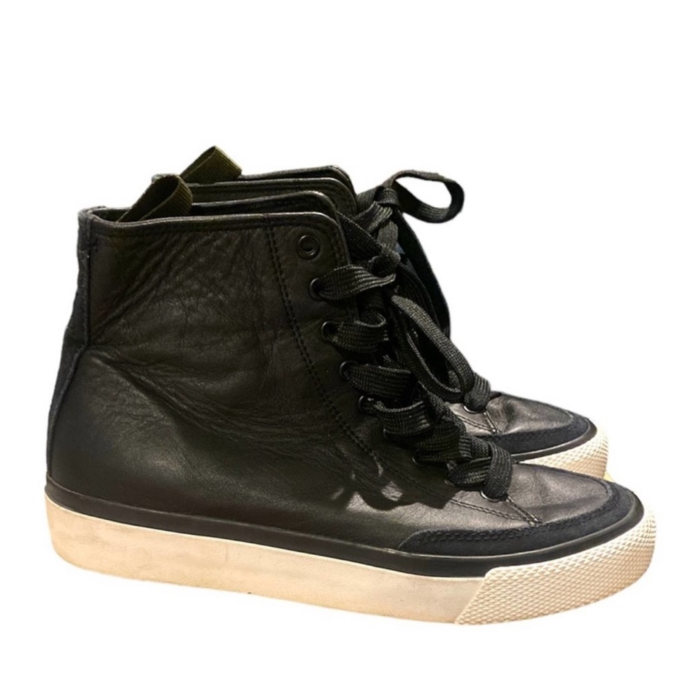 Rag and Bone Size 8 black high top leather sneaker